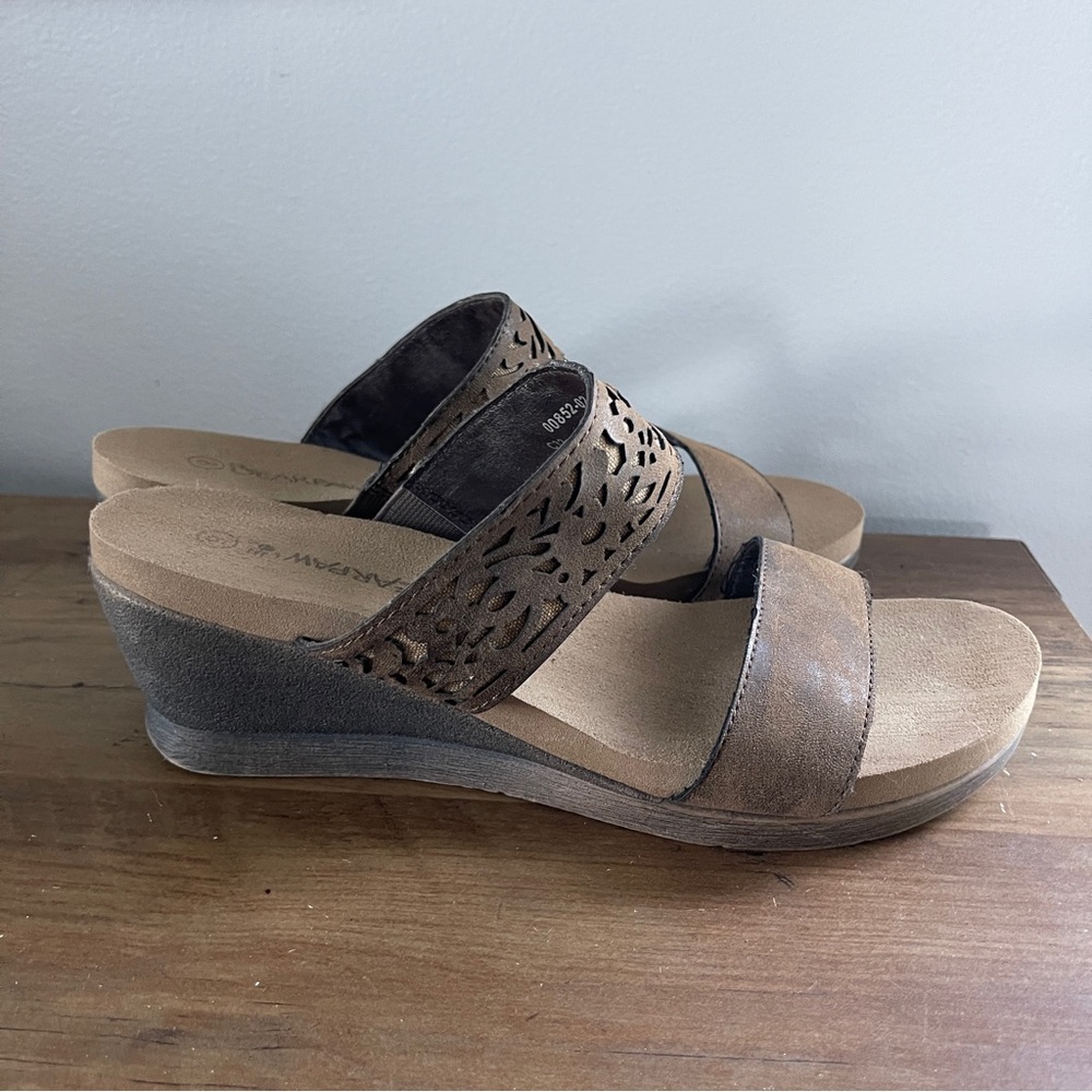 BearPaw Brown and Tan Wedge Sandals
